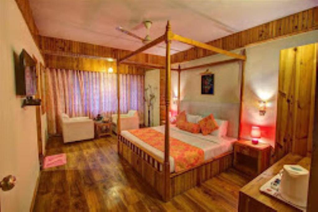 Hotel Apple Paradise Manali