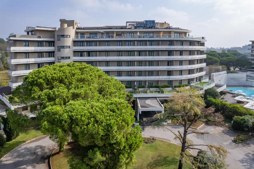 Bazén v ubytování Galzignano Resort Terme & Golf - Hotel Majestic nebo v jeho okolí