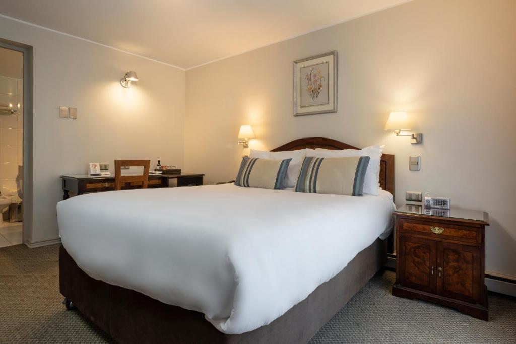 Postel nebo postele na pokoji v ubytování Teclados Hotel