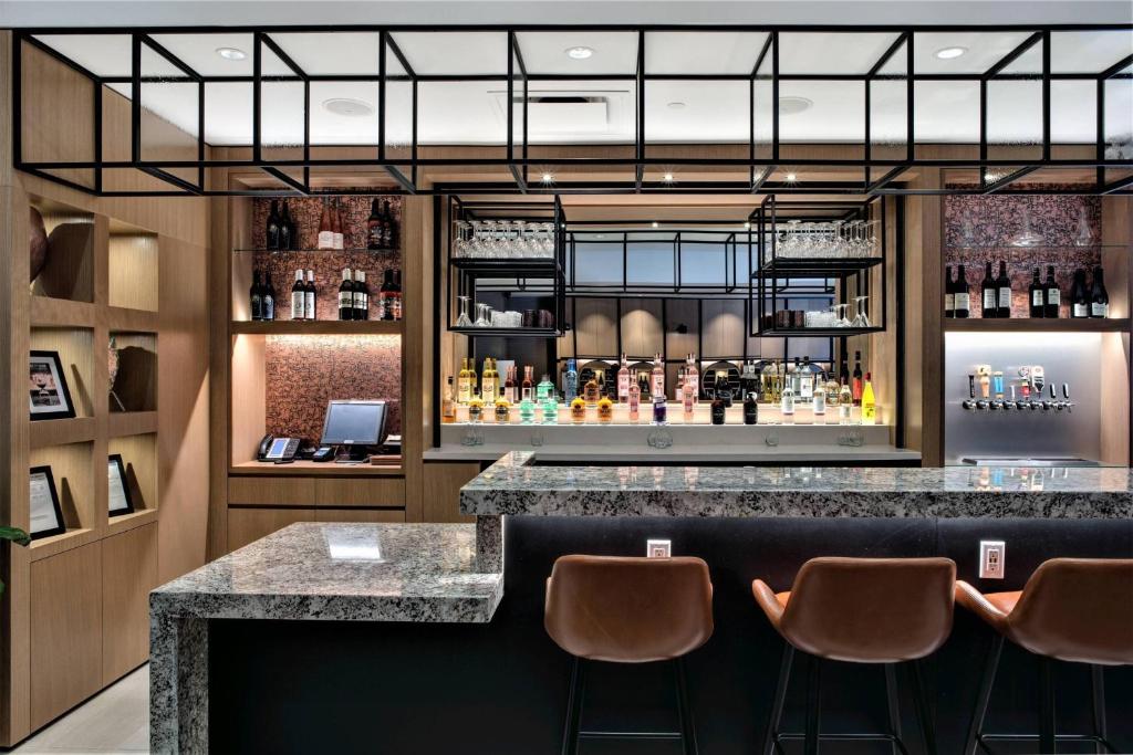 Delta Hotels by Marriott Kamloops - Resim 44