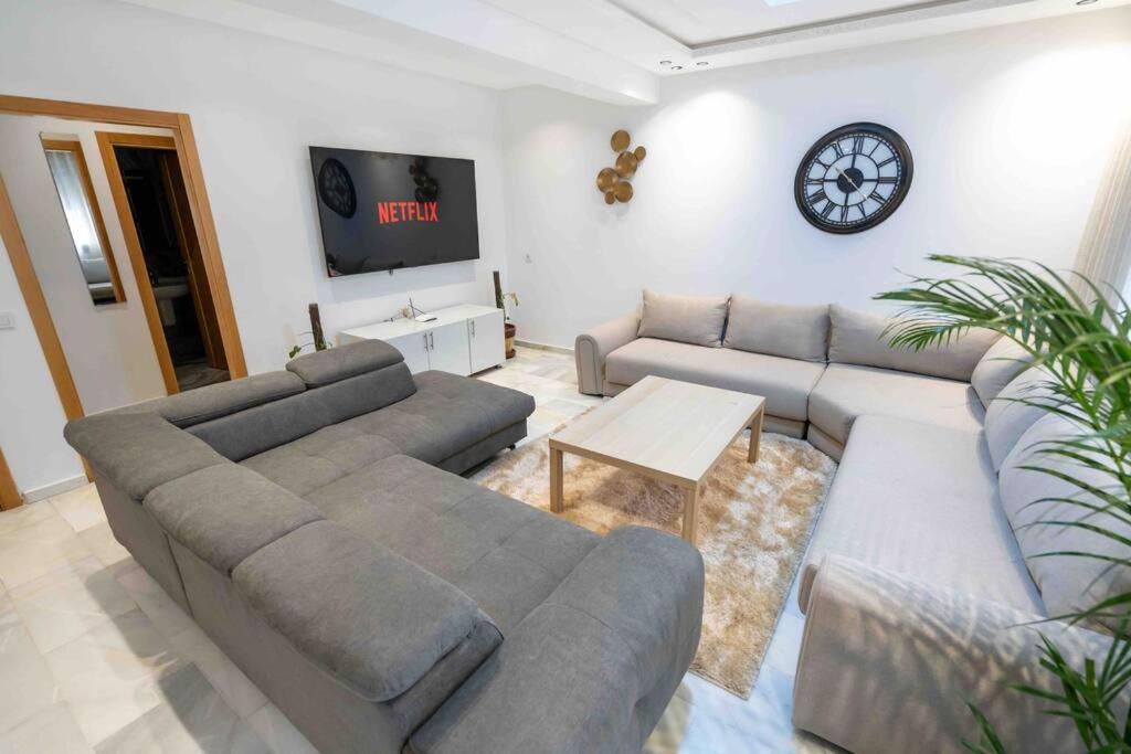 Cosy T2 Place Mozart, Tangier (updated prices 2024)