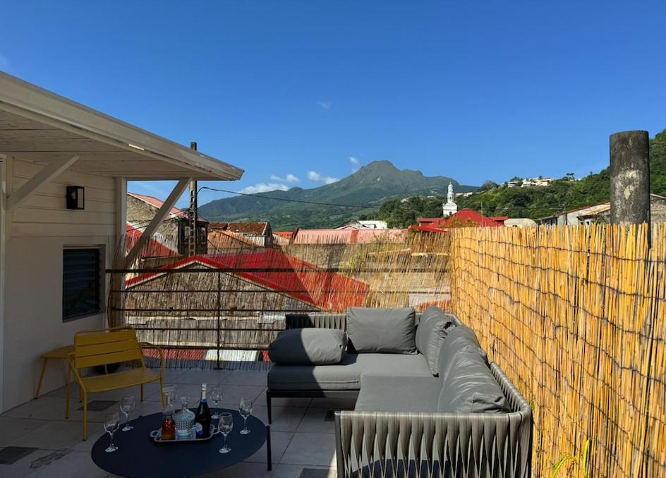 Üldine mäevaade või majutusasutusest Maison Bernabet - Rooftop avec vue sur la Montagne Pelée pildistatud vaade