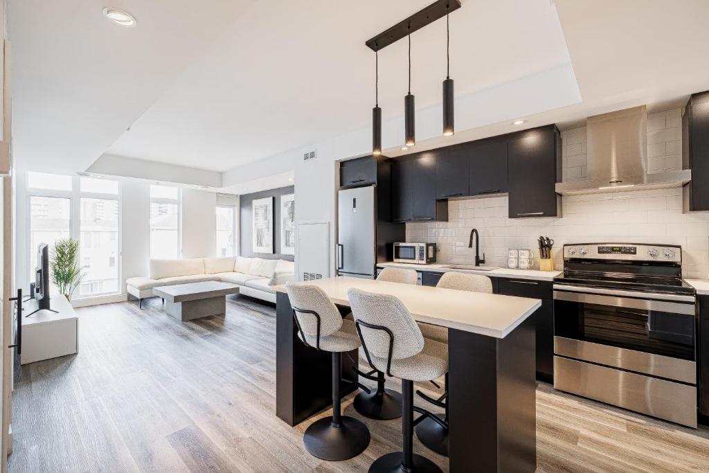 Westview Luxury Suites - Resim 15