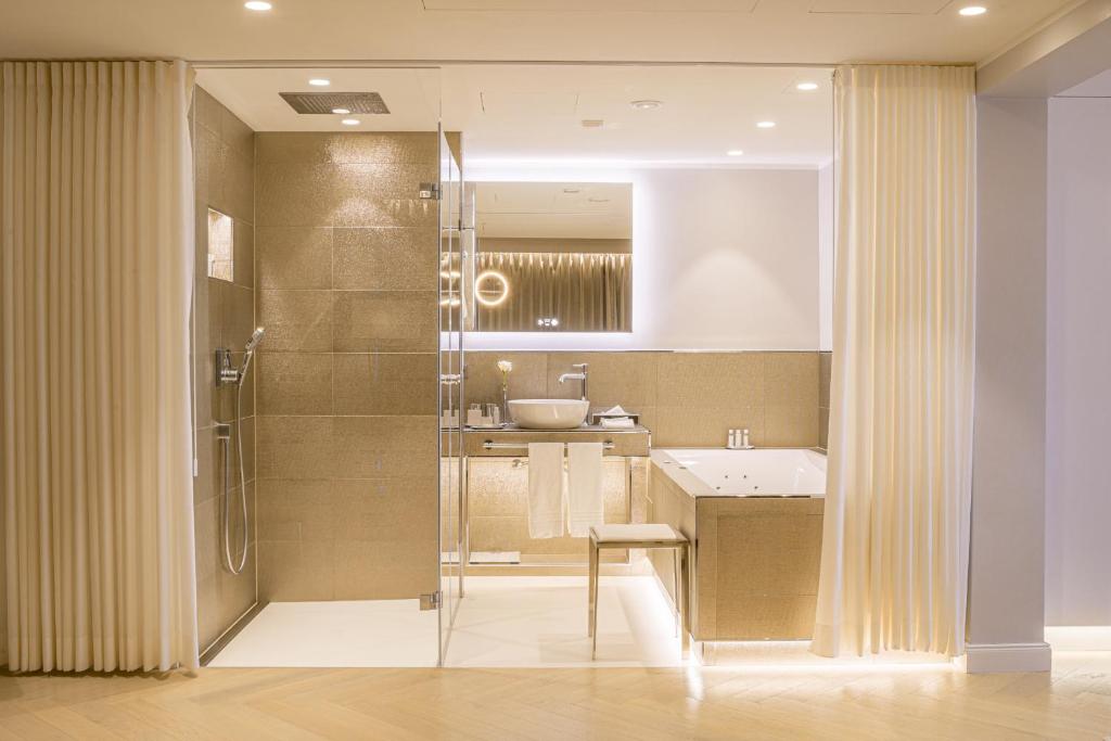 Villa Contessa - Luxury Spa Hotelsにあるバスルーム