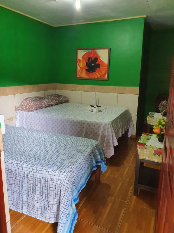 Gallery image of Hotel Economica in Coxen Hole