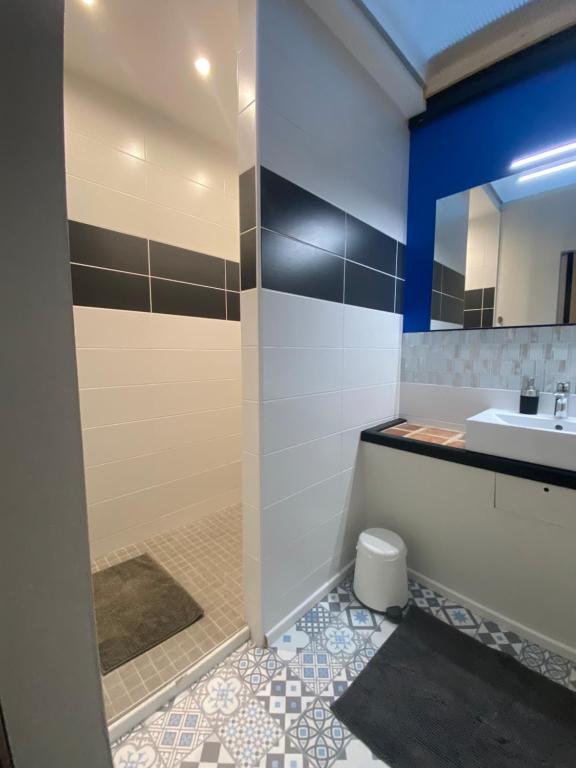 Suite Luzilloise - 9