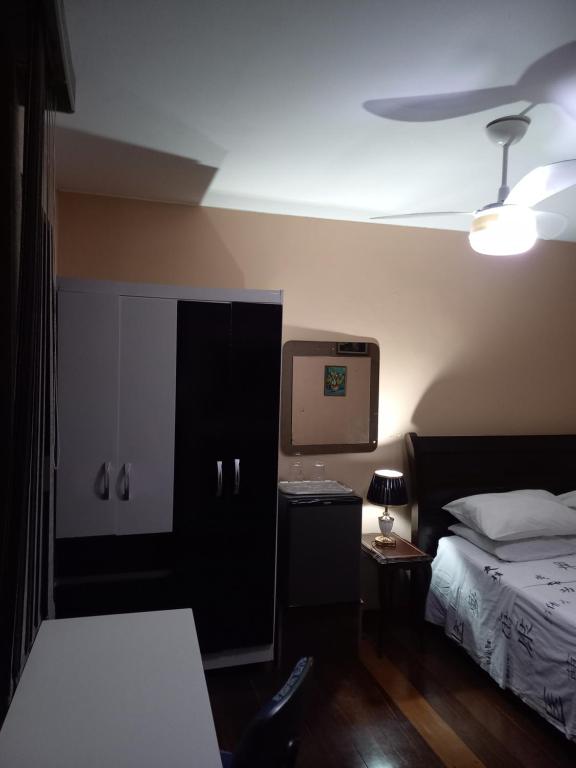 Postel nebo postele na pokoji v ubytování Kzazendf Cama&Cafe Hospedagem Familiar