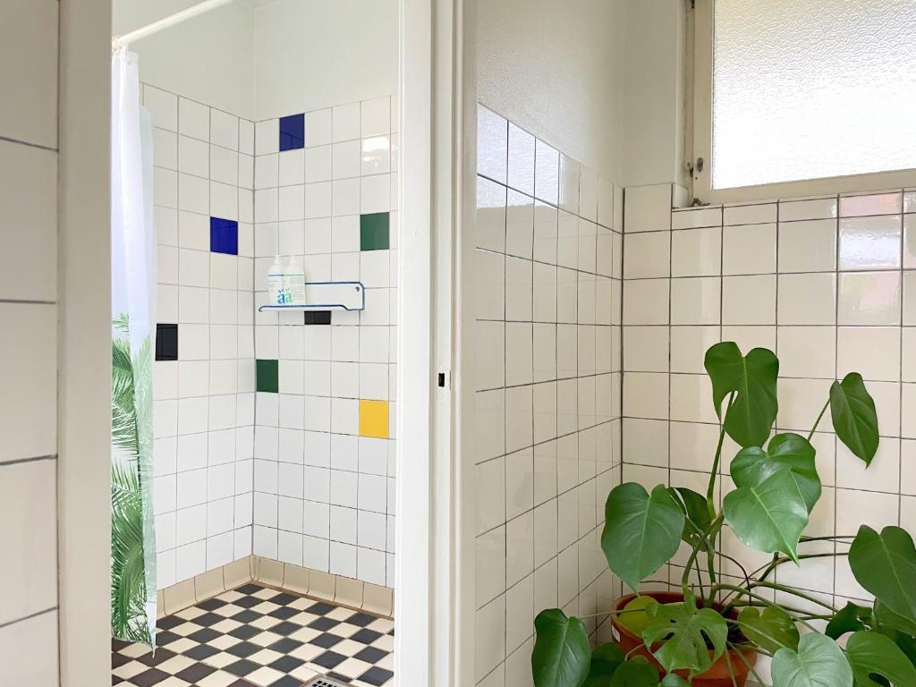 Koupelna v ubytování HEMMET Simrishamns vandrarhem och B&B