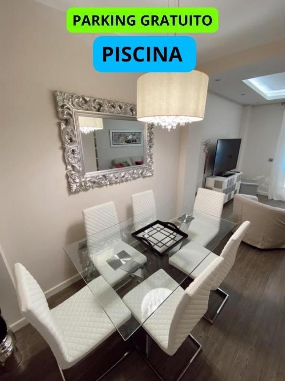 Beautiful & Cozy Apart. Pool & Parking-Downtown - Hizvo