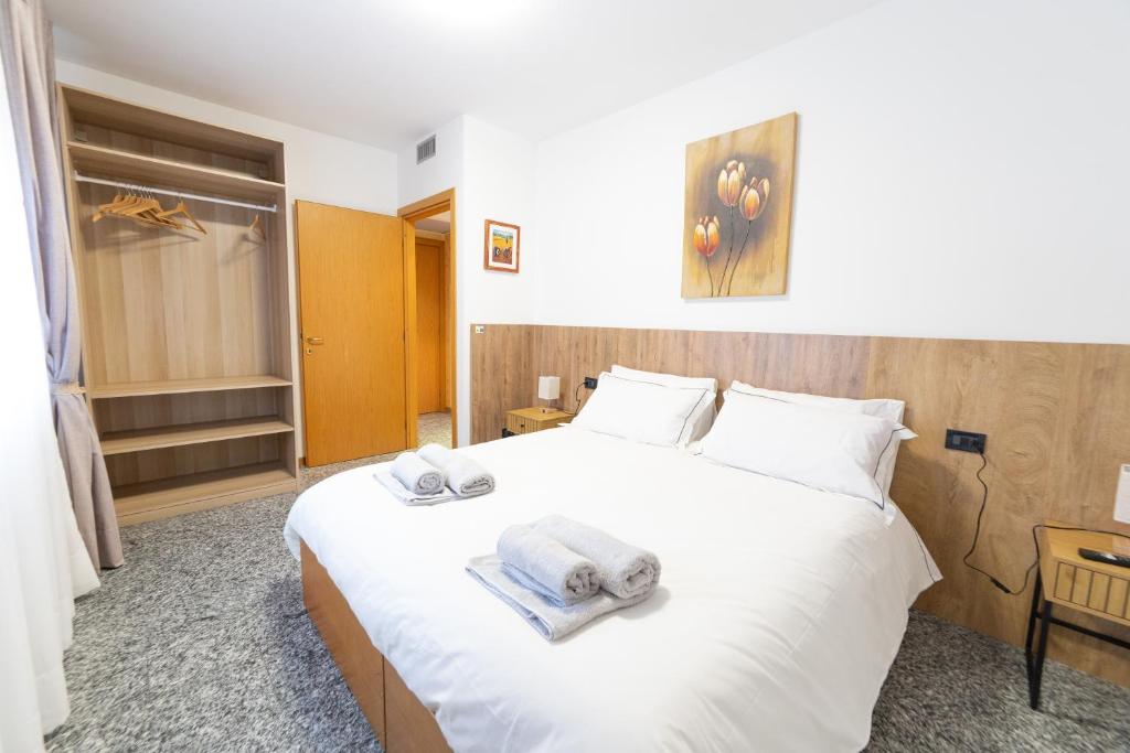 Melannie's Apartment - 11