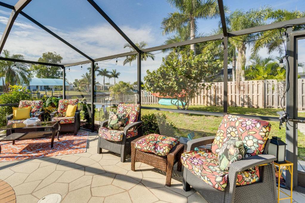 Port Charlotte Paradise with Private Outdoor Oasis!, Port Charlotte –  Updated 2024 Prices