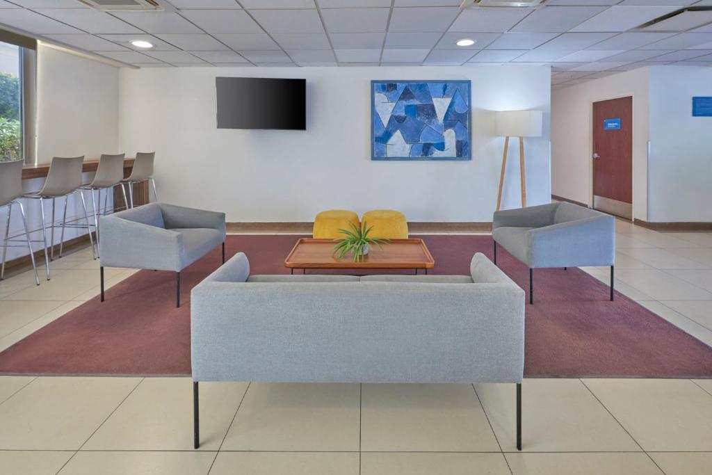 City Express by Marriott Manzanillo