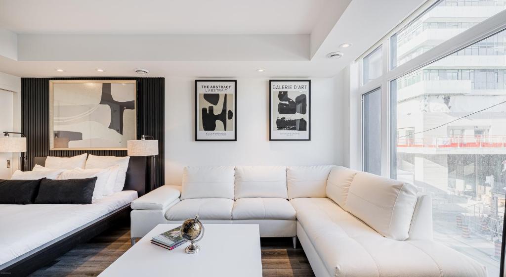 Posezení v ubytování Westview Luxury Suites