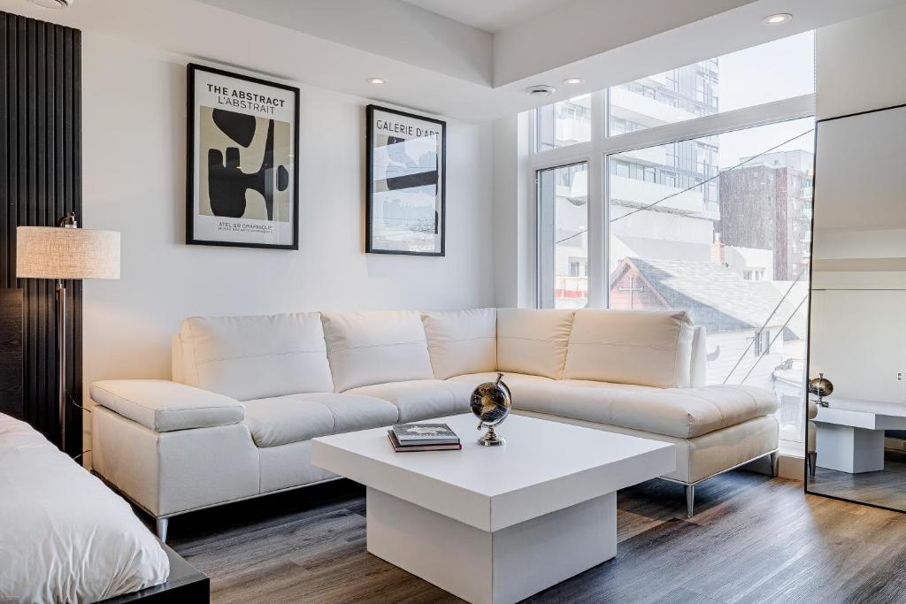 Westview Luxury Suites - Resim 39