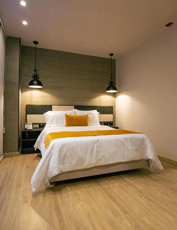 Balmoral Plaza Hotel - Habitación Gemela Superior