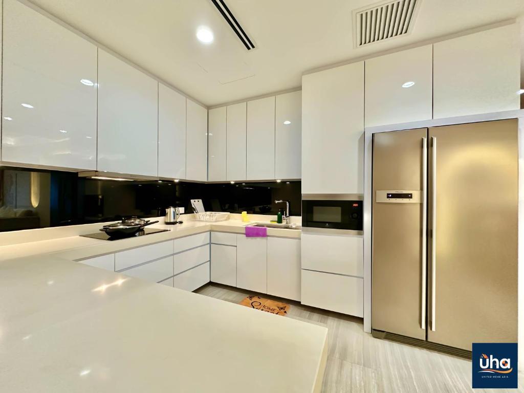Dapur atau dapur kecil di PineTree Puteri Harbour by RR JBcity