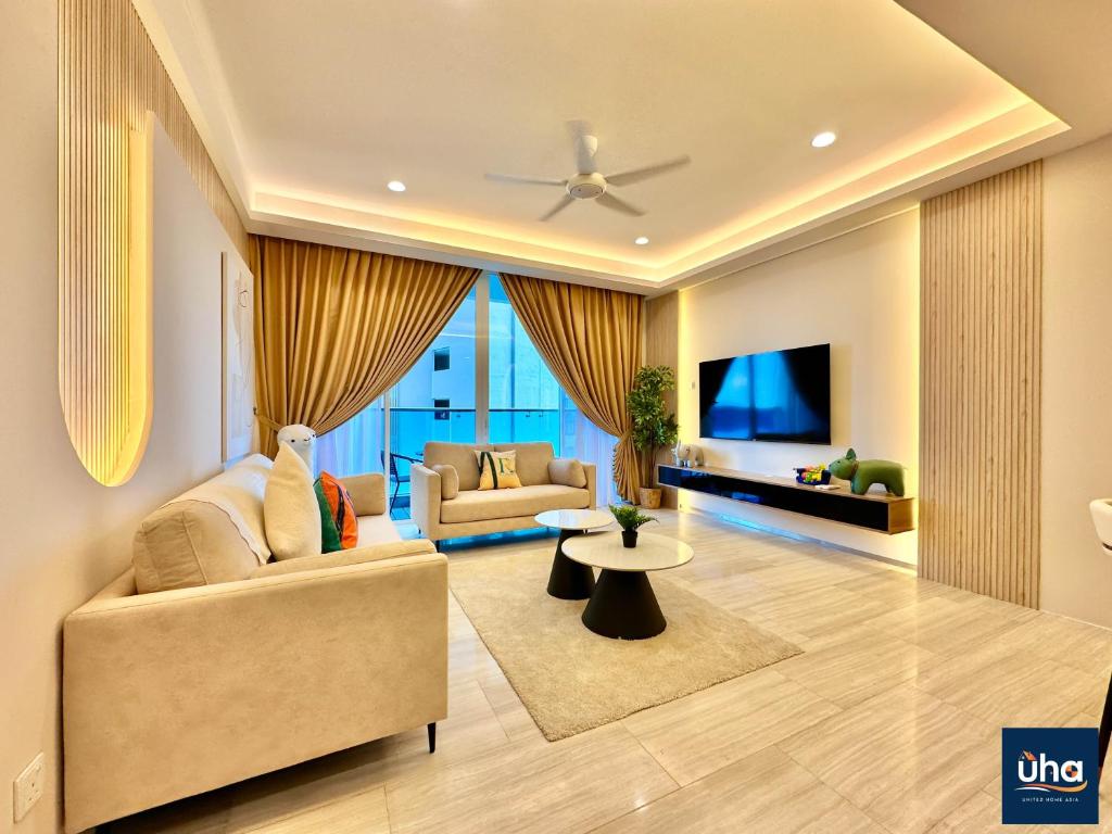 Televisyen dan/atau pusat hiburan di PineTree Puteri Harbour by RR JBcity