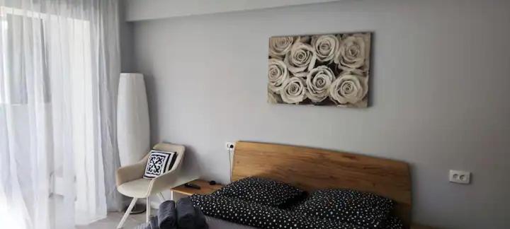 تصویر اتاق‌های EASY apartments Almaty - تصویر ۲