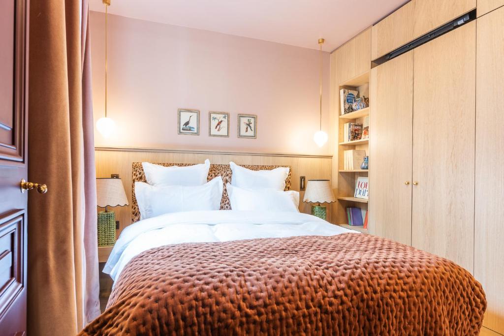 Maison La Bohème Montmartre - Studios & Apartments - Resim 15