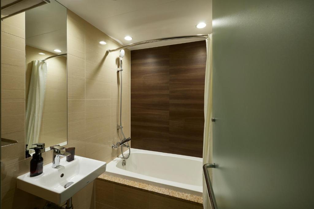 Koupelna v ubytování ALFIT HOTEL & BAR AKASAKA