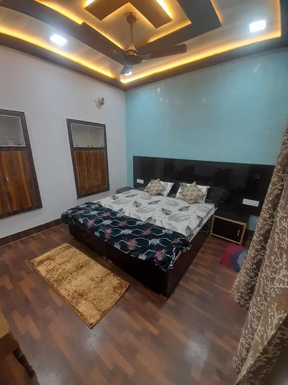 Postel nebo postele na pokoji v ubytování The blessings home stay