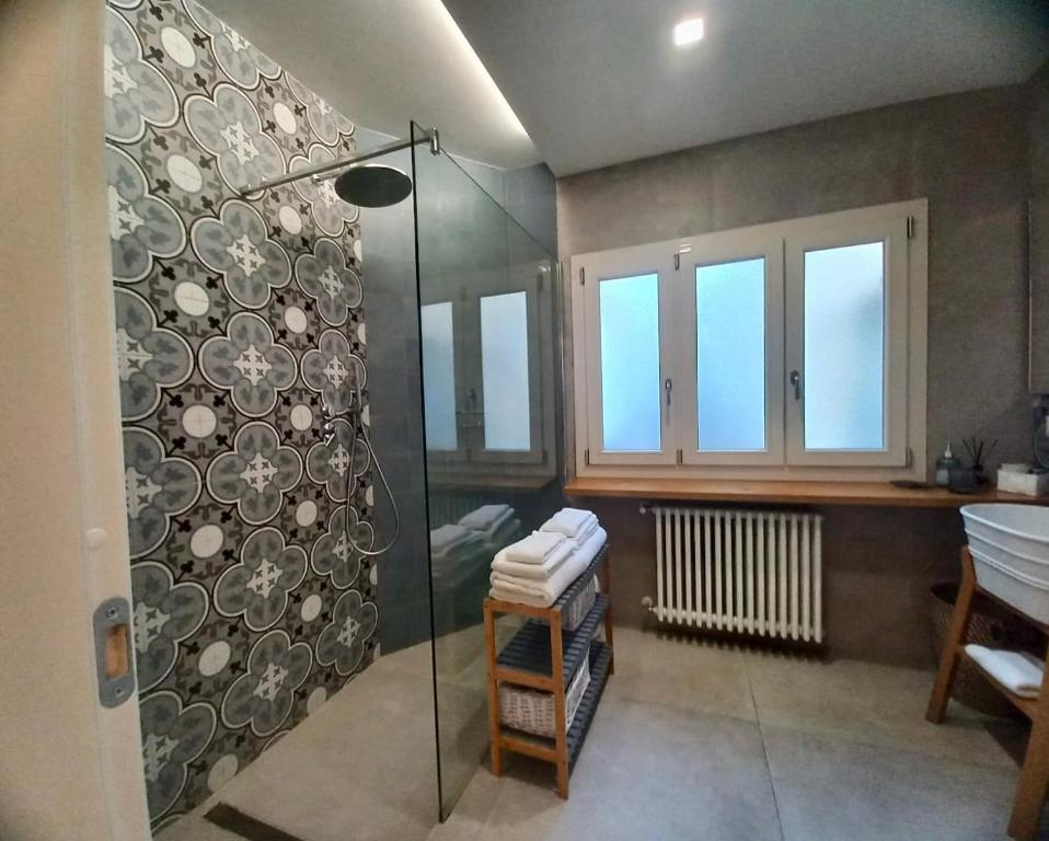Vannituba majutusasutuses Li Frati Suite