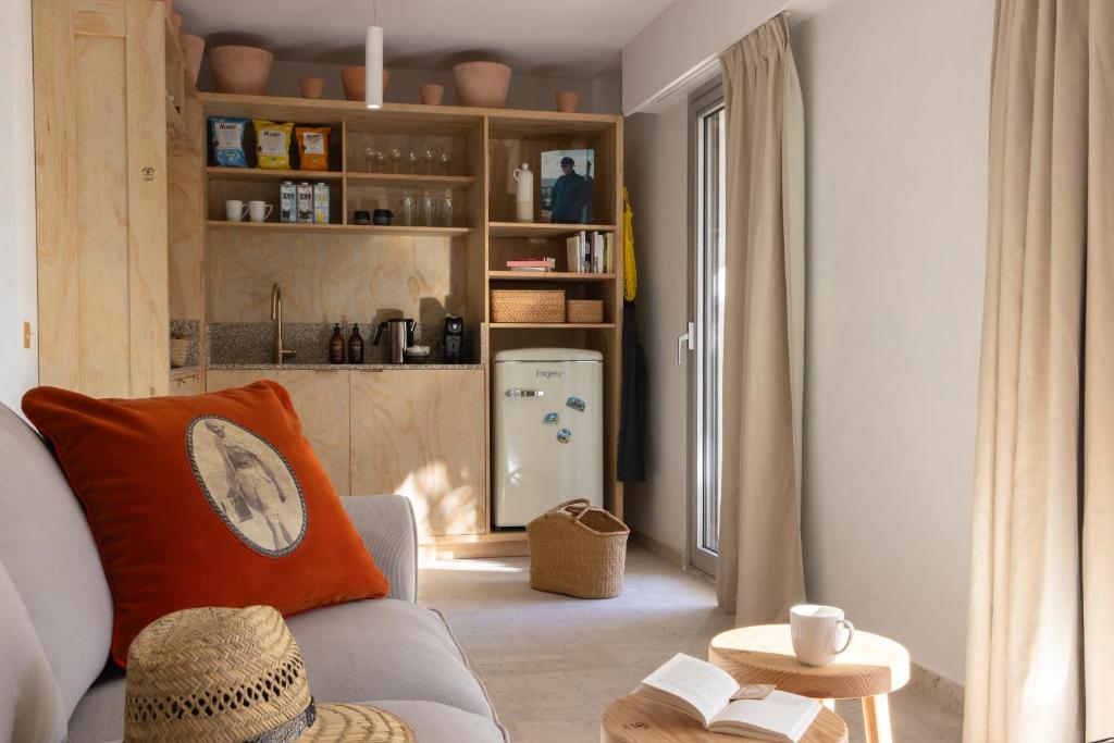 MOB HOTEL Cannes - Resim 16