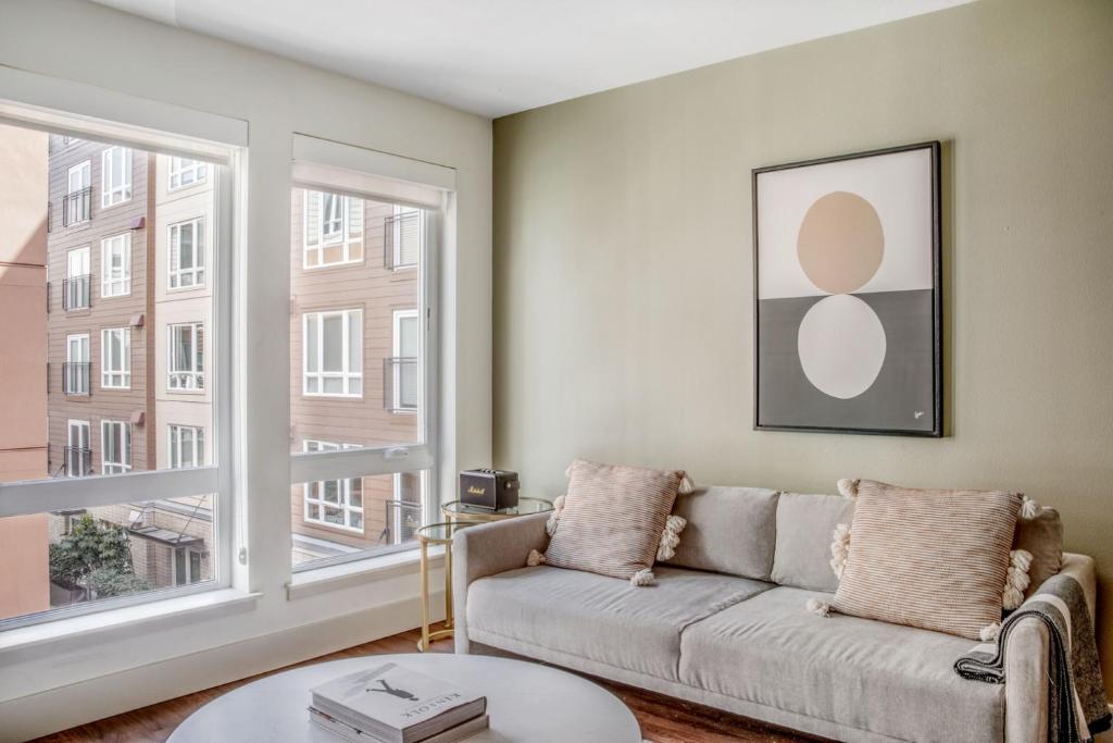 Posezení v ubytování Bellevue 1br w gym lounge rooftop nr coffee SEA-578