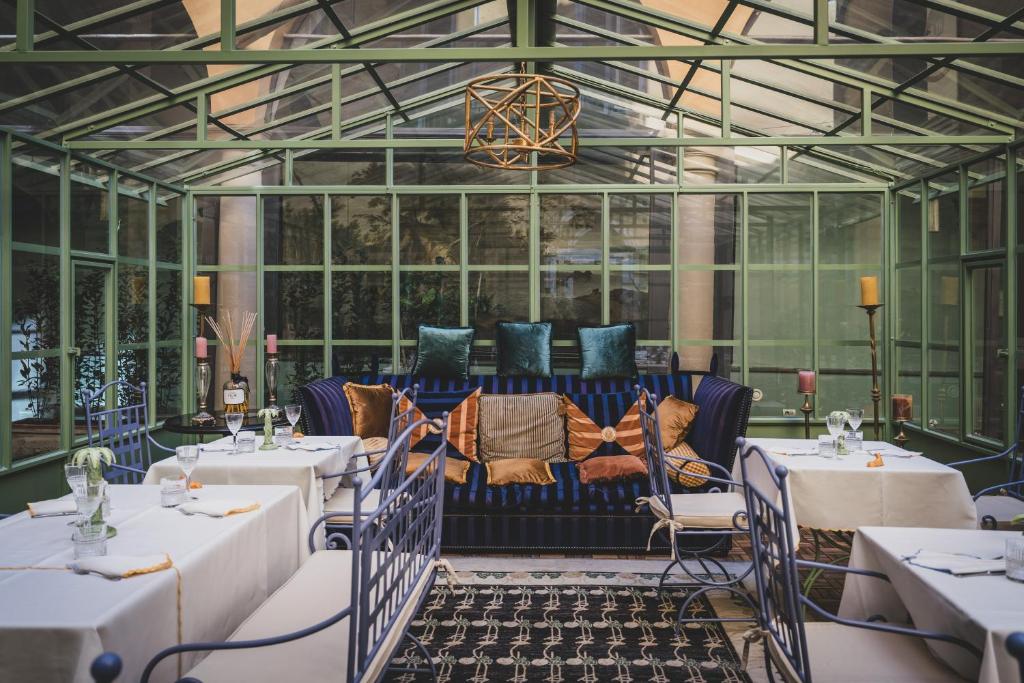 Hotel Number Nine - Resim 2