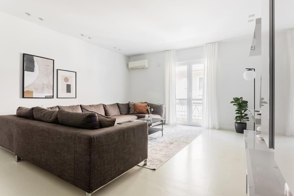 Contemporary Bliss 2BR Apartment in Athens by UPSTREET