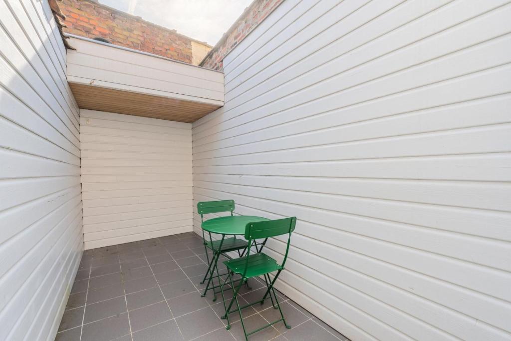 Fotografia z galérie ubytovania Renovated 3 bedroom house with terrace v destinácii Tourcoing