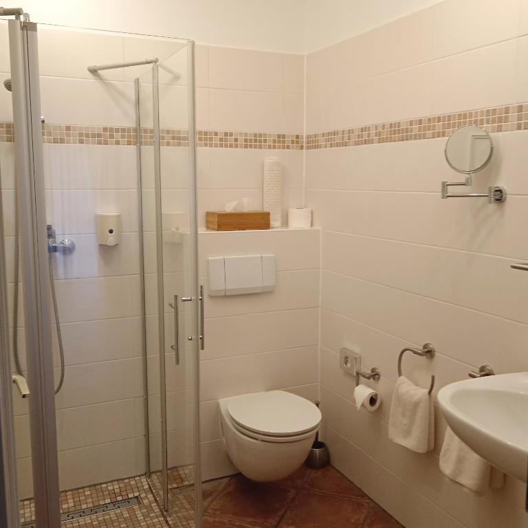 Koupelna v ubytování Hotel Farchauer Mühle