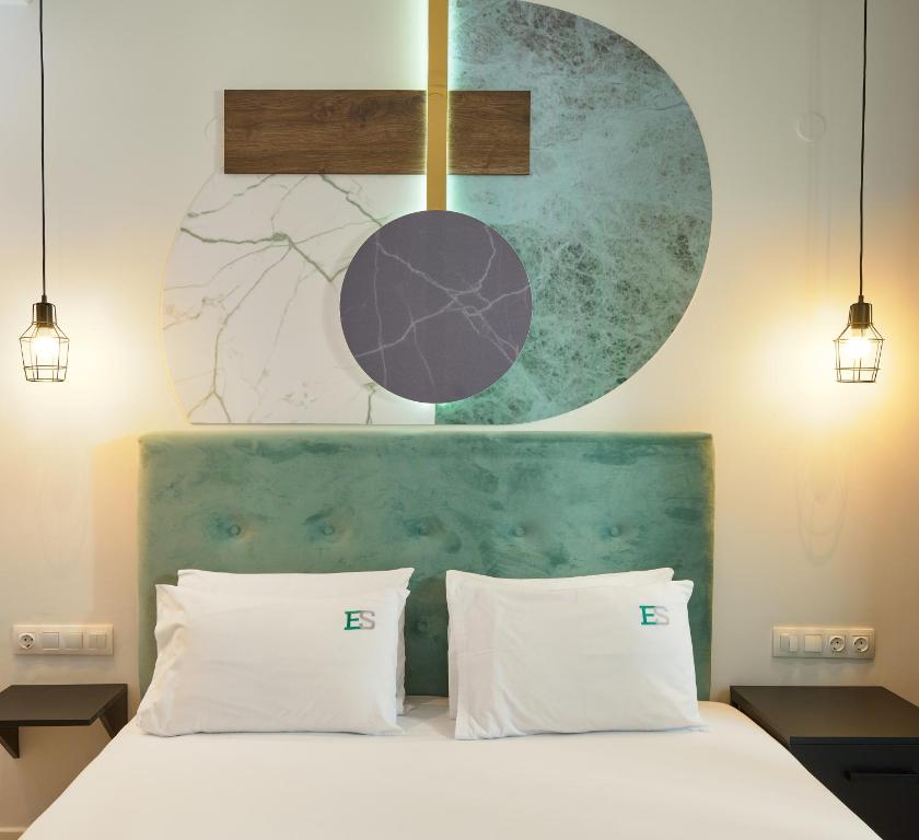 Urban Elephant Suites - 1