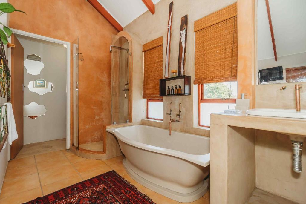 Atello Guesthouse - Image 9