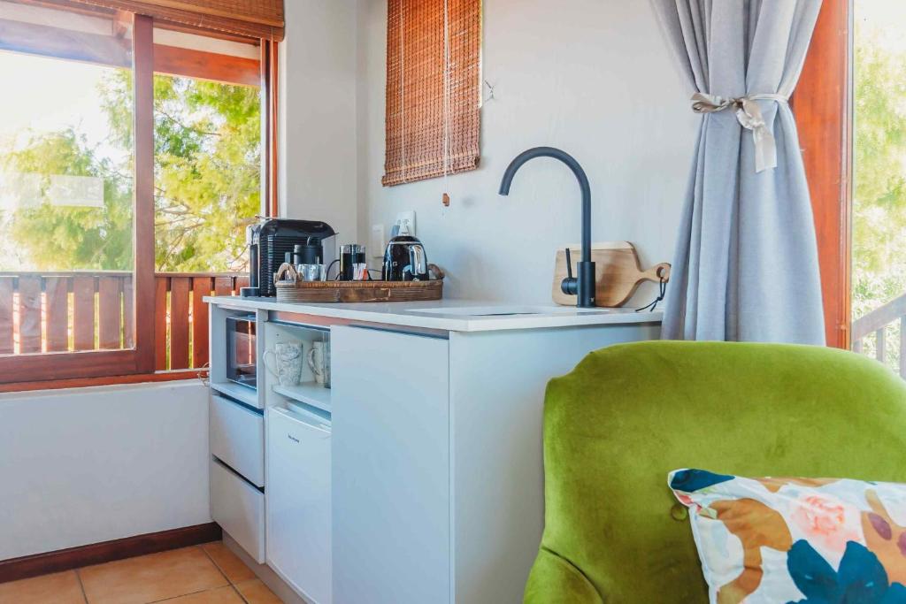 Atello Guesthouse - Image 12