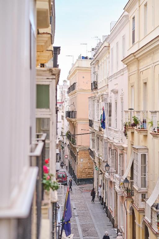 Nespecifikovaný výhled na destinaci Cádiz nebo výhled na město při pohledu z apartmánu
