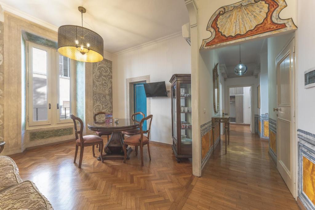 Palazzo Pamphili Apartment
