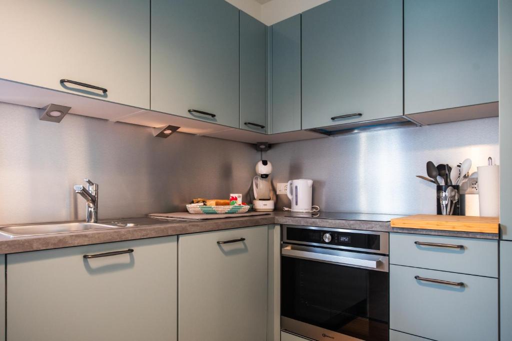 RELAX Ortensia Apartment - Resim 17