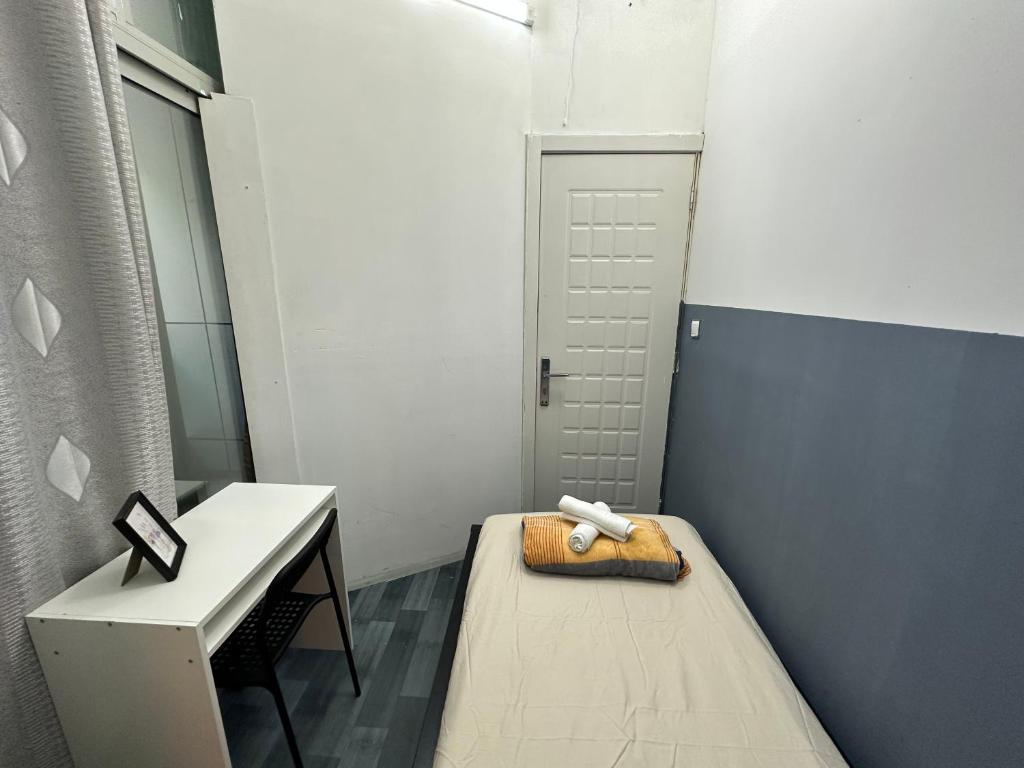 Fotografie z fotogalerie ubytování Partition Room 5 Mins to Mashreq Metro v Dubaji