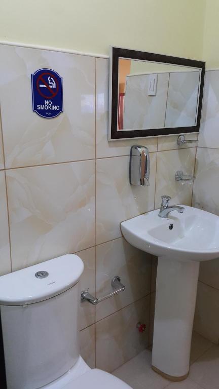 Koupelna v ubytování HOTEL BNL
