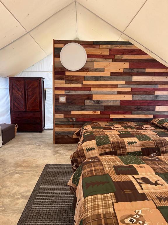 Postel nebo postele na pokoji v ubytování LUXURY ECO