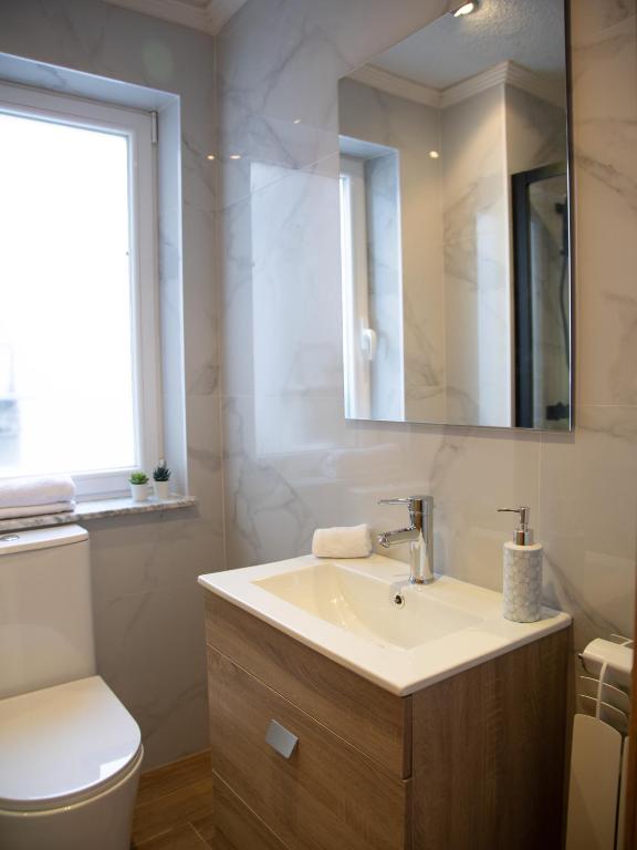 A bathroom at Alojamiento Turistico Zamora 58