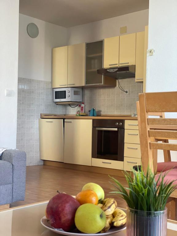 Kuchyň nebo kuchyňský kout v ubytování my home Promajna