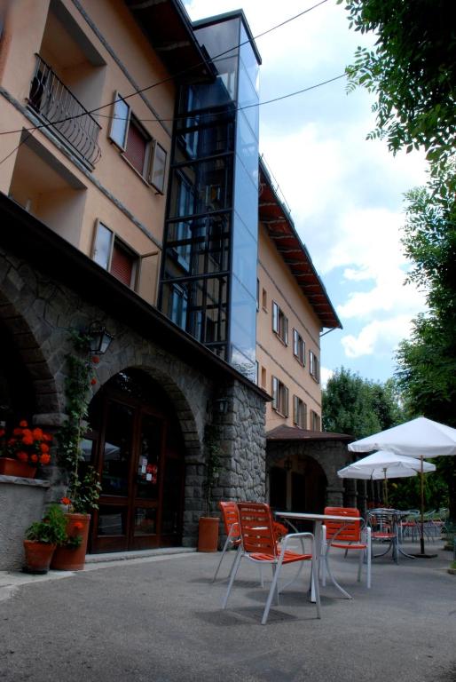 Budova, v ktorej sa hotel nachádza