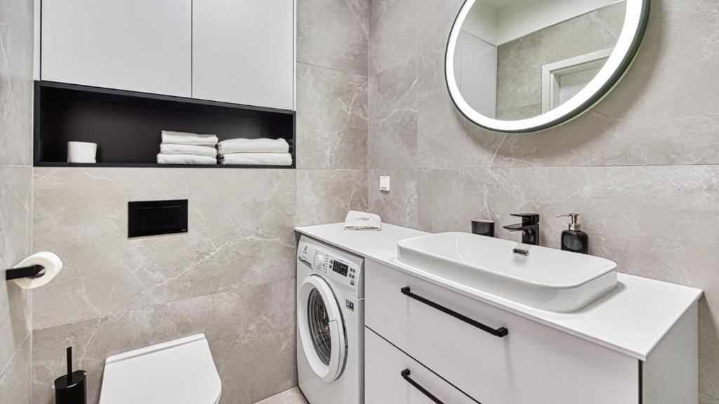 Łazienka w obiekcie Rezydencja Niechorze 328 - 5D Apartamenty
