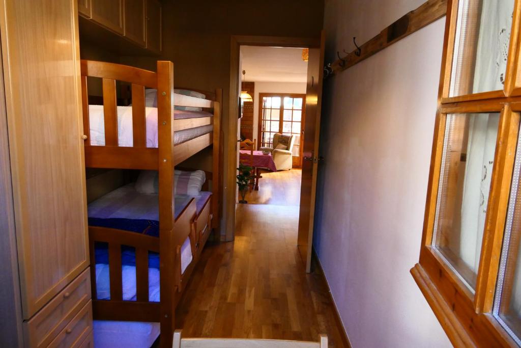 Postel nebo postele na pokoji v ubytování Can Vilà- Vall de Camprodon