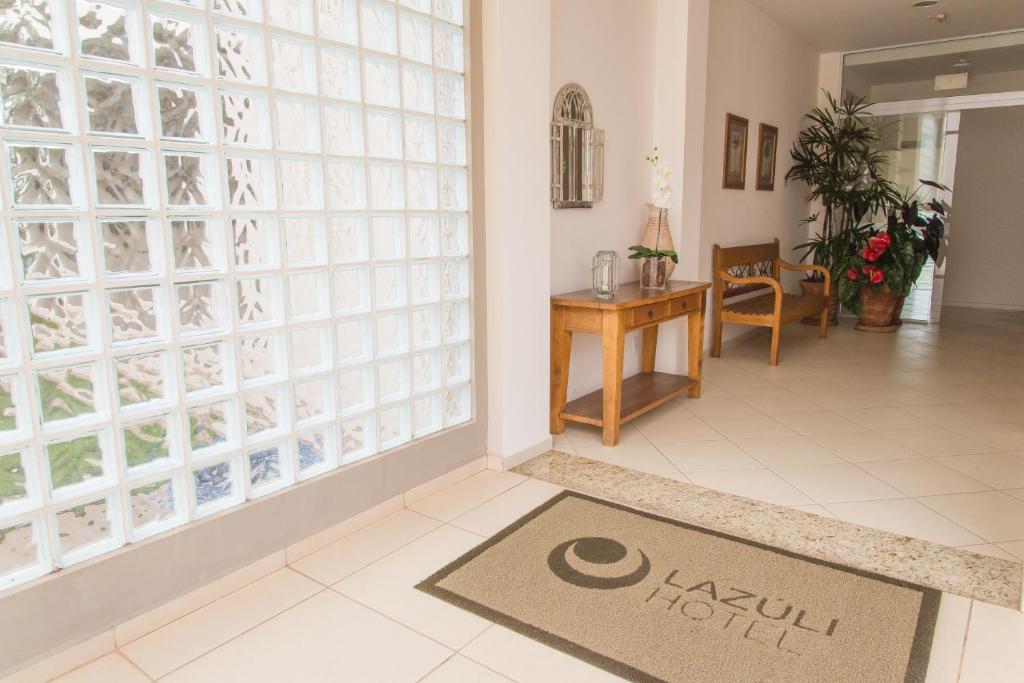  Lazuli Hotel