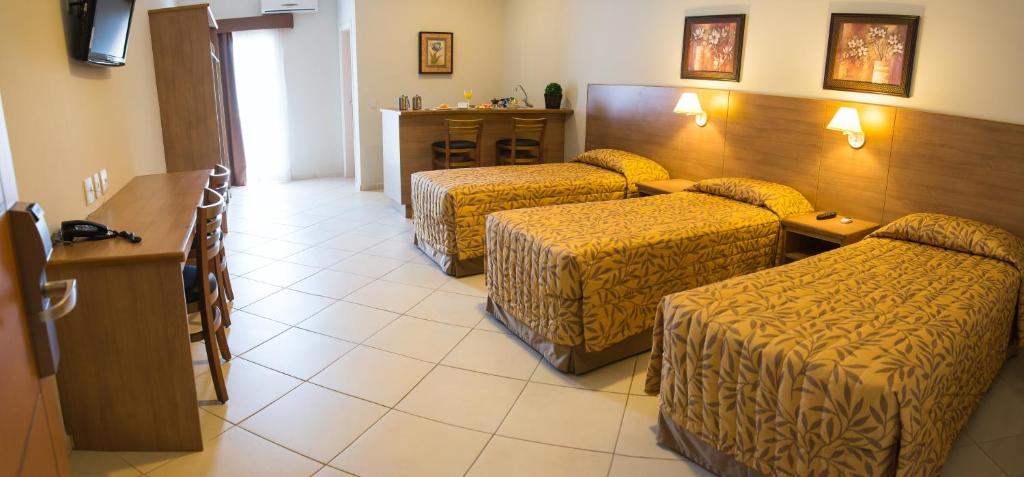  Lazuli Hotel