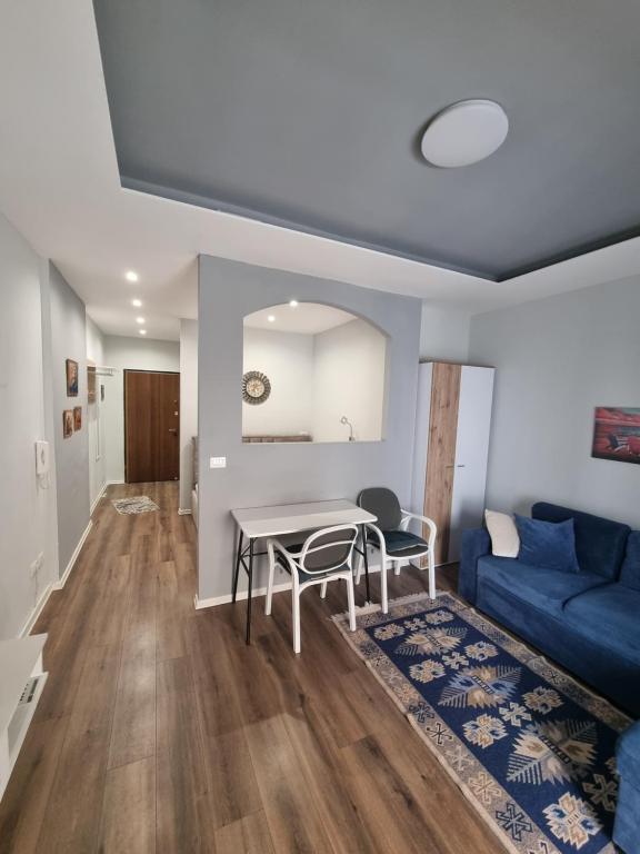 Vlora Bay Apartments - Image 3