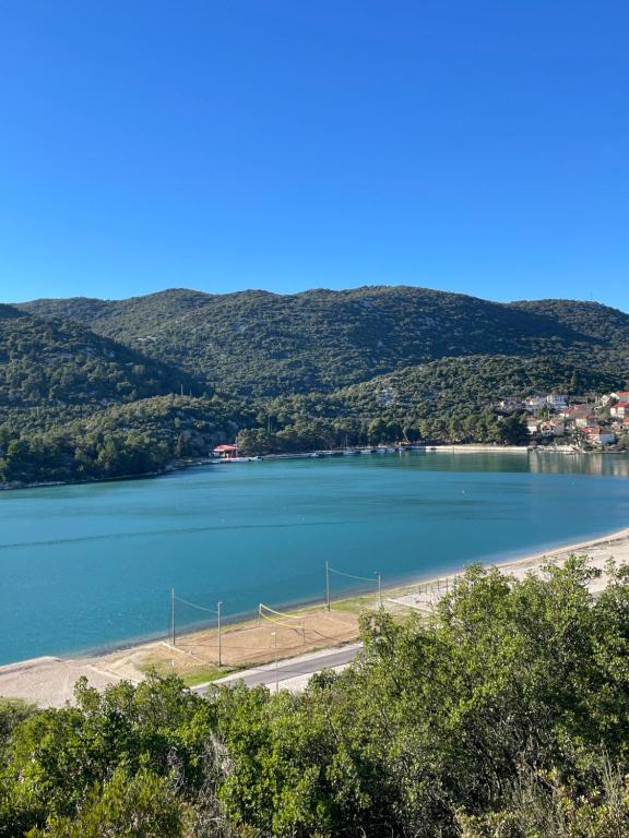 Příroda nedaleko apartmánu